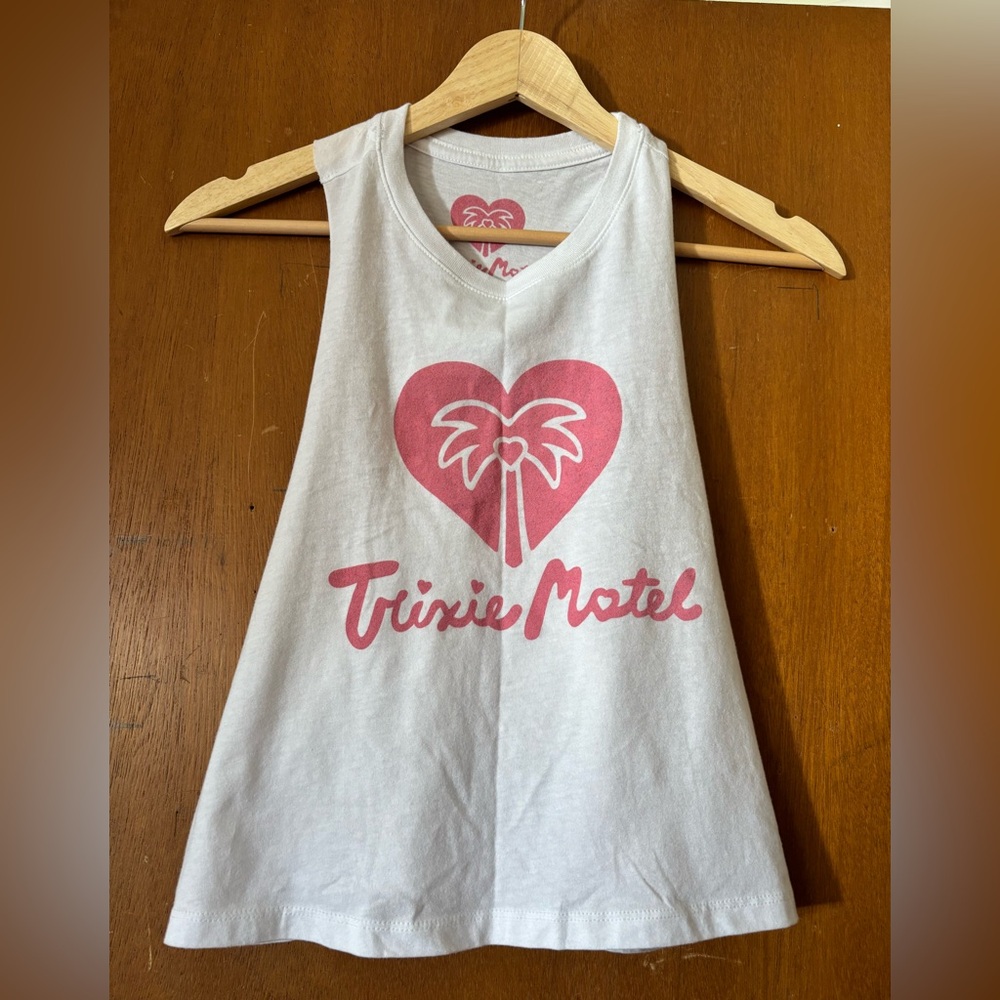 Trixie Motel tank top size small